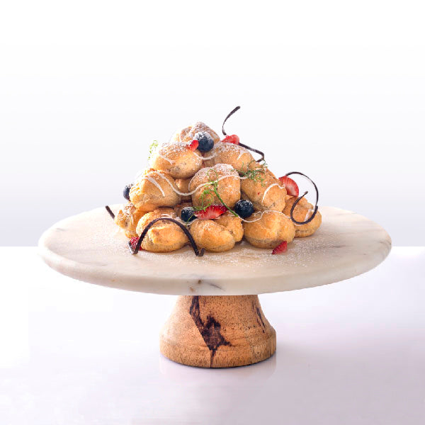 Snowy Cream Puffs