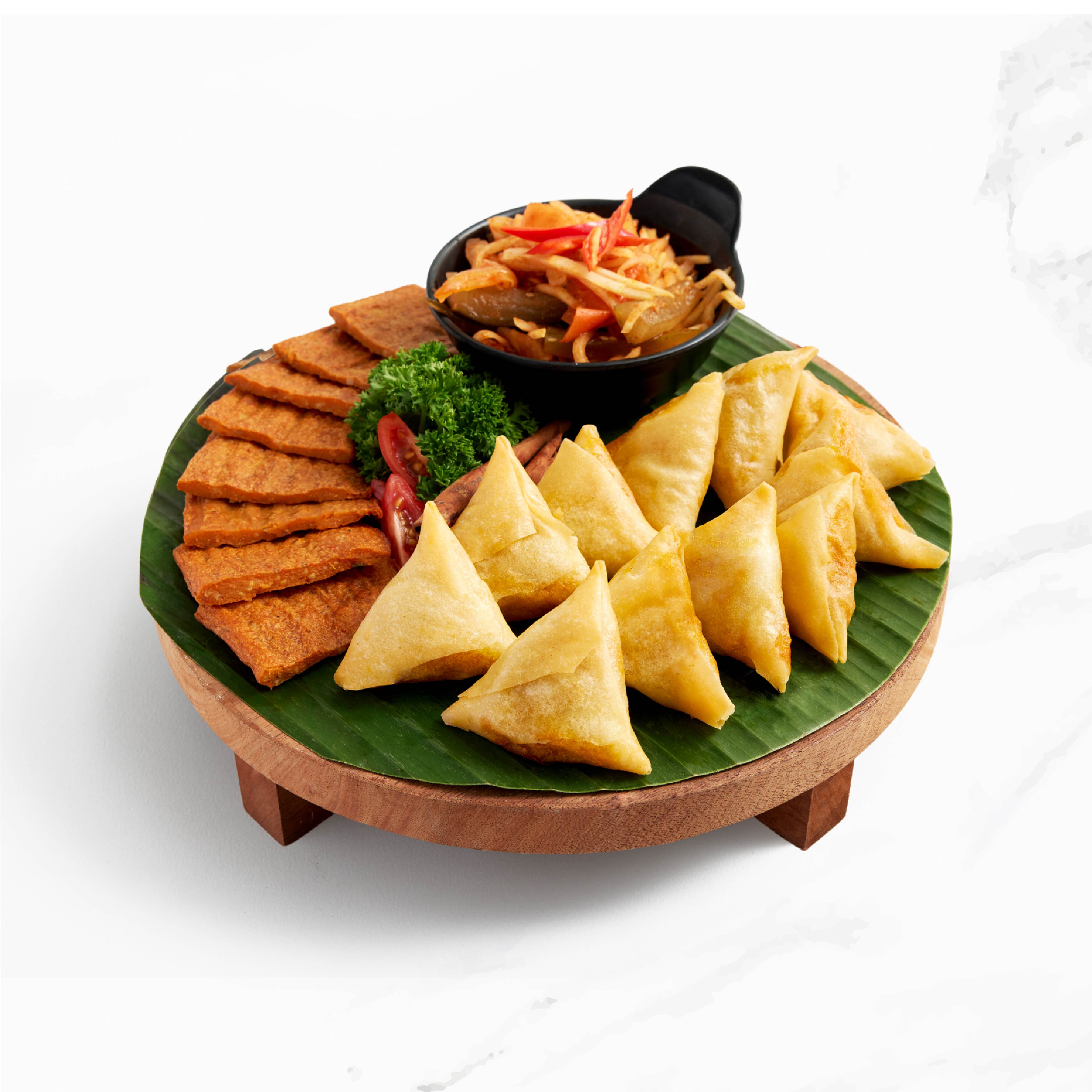 Kampung Delights Party Set